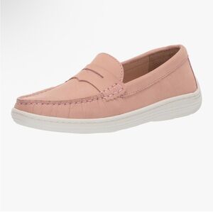 Driver Club USA Girls (kids) Pink Slip-On Loafers. Size 11. New in box